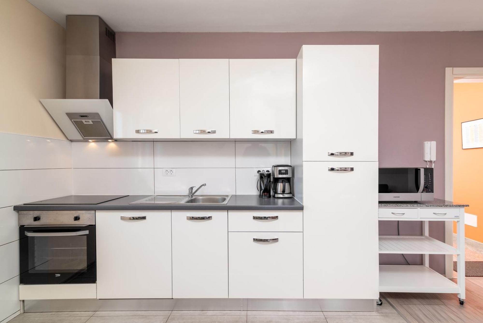 Family Friendly With A Swimming Pool - 21314 Apartment Pula
